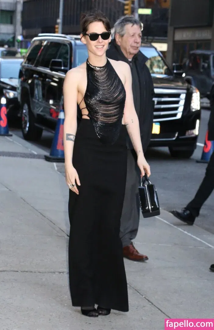 Kristen Strout Onlyfans Photo Gallery 