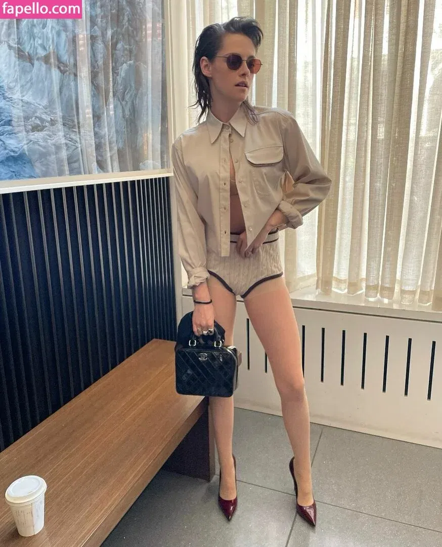 Kristen Strout Onlyfans Photo Gallery 