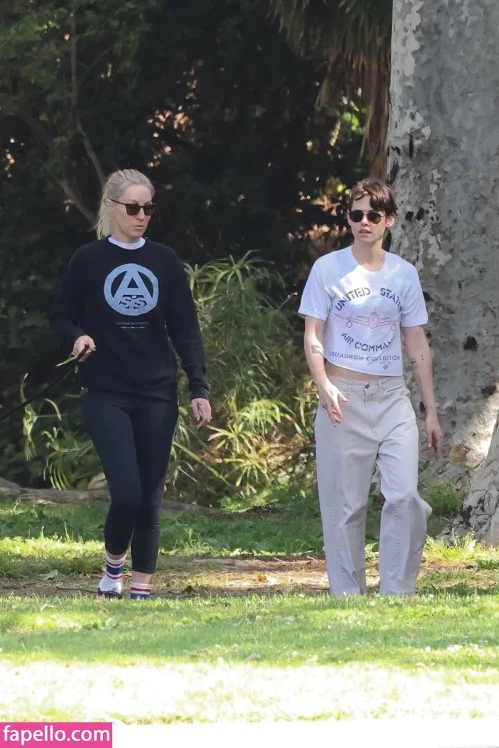 Kristen Strout Onlyfans Photo Gallery 