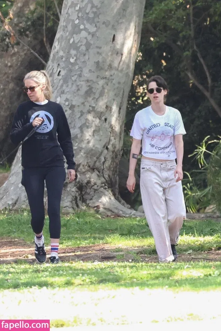 Kristen Strout Onlyfans Photo Gallery 