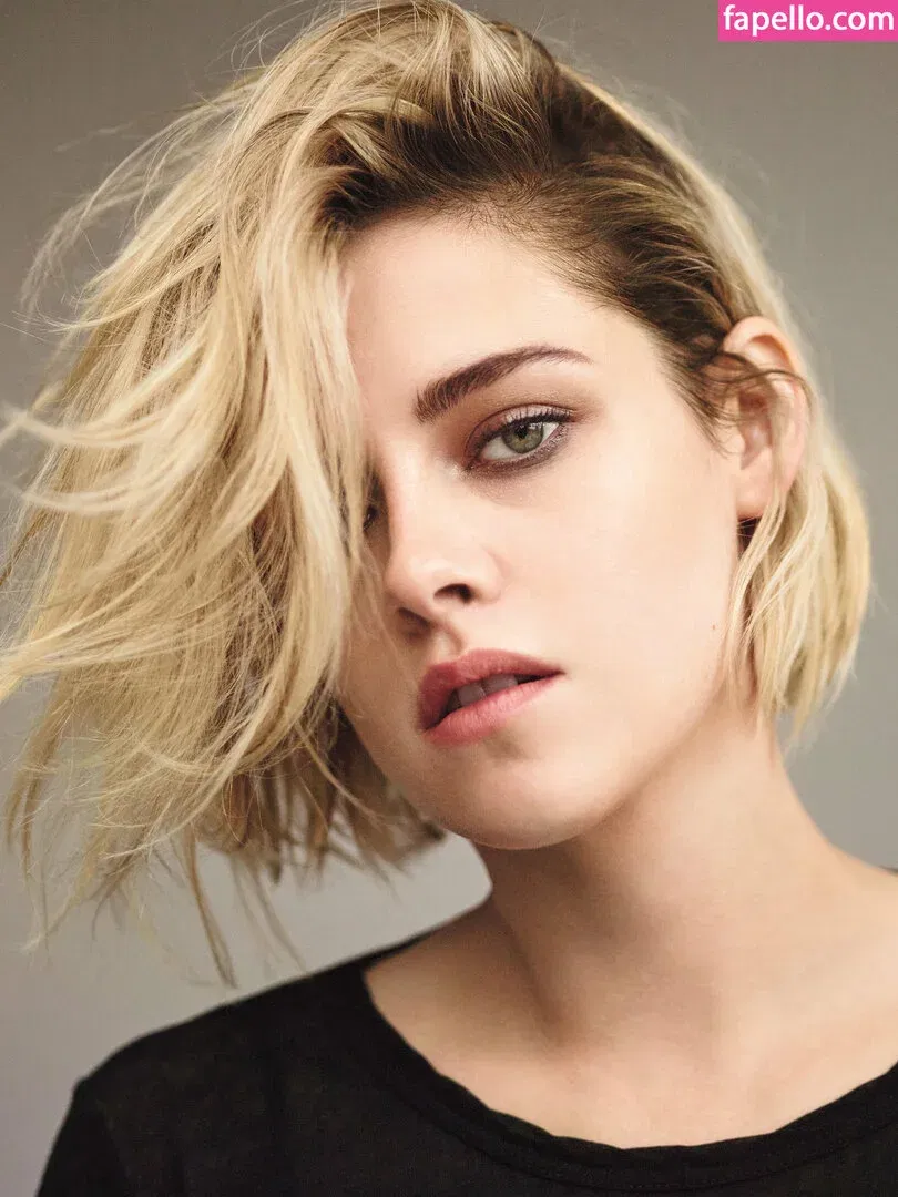 Kristen Strout Onlyfans Photo Gallery 