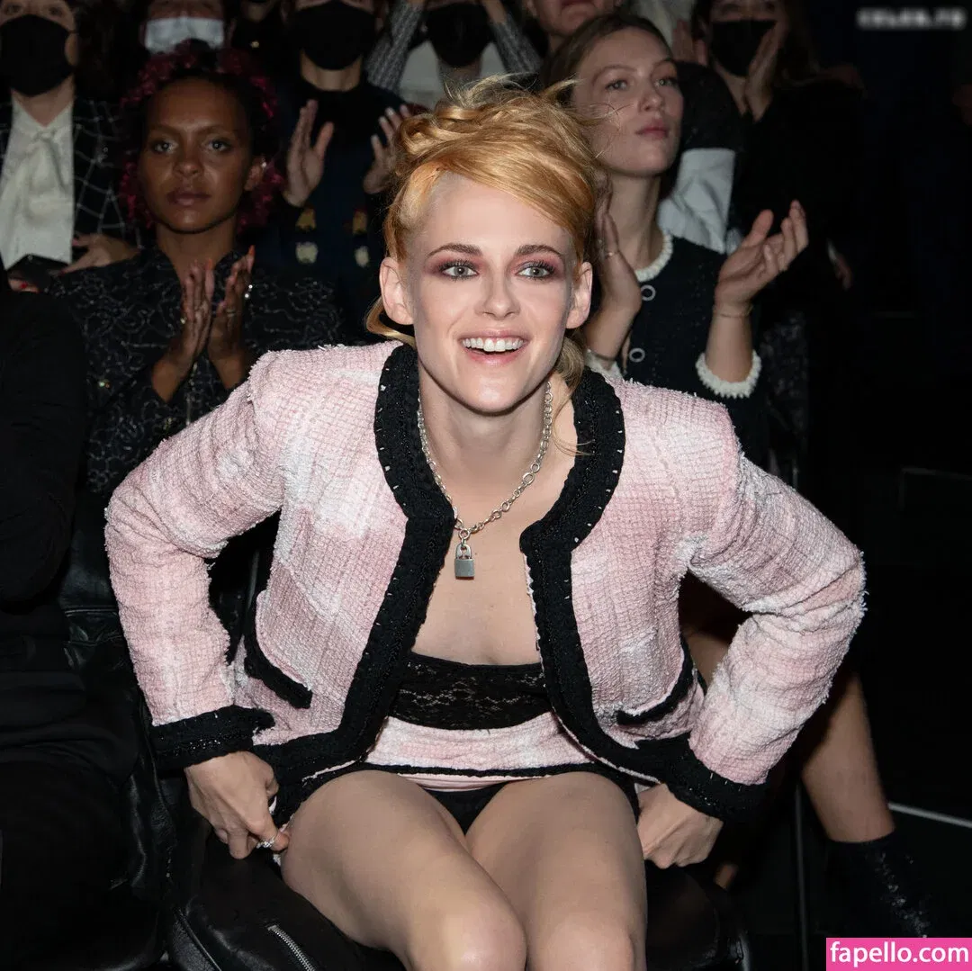 Kristen Strout Onlyfans Photo Gallery 