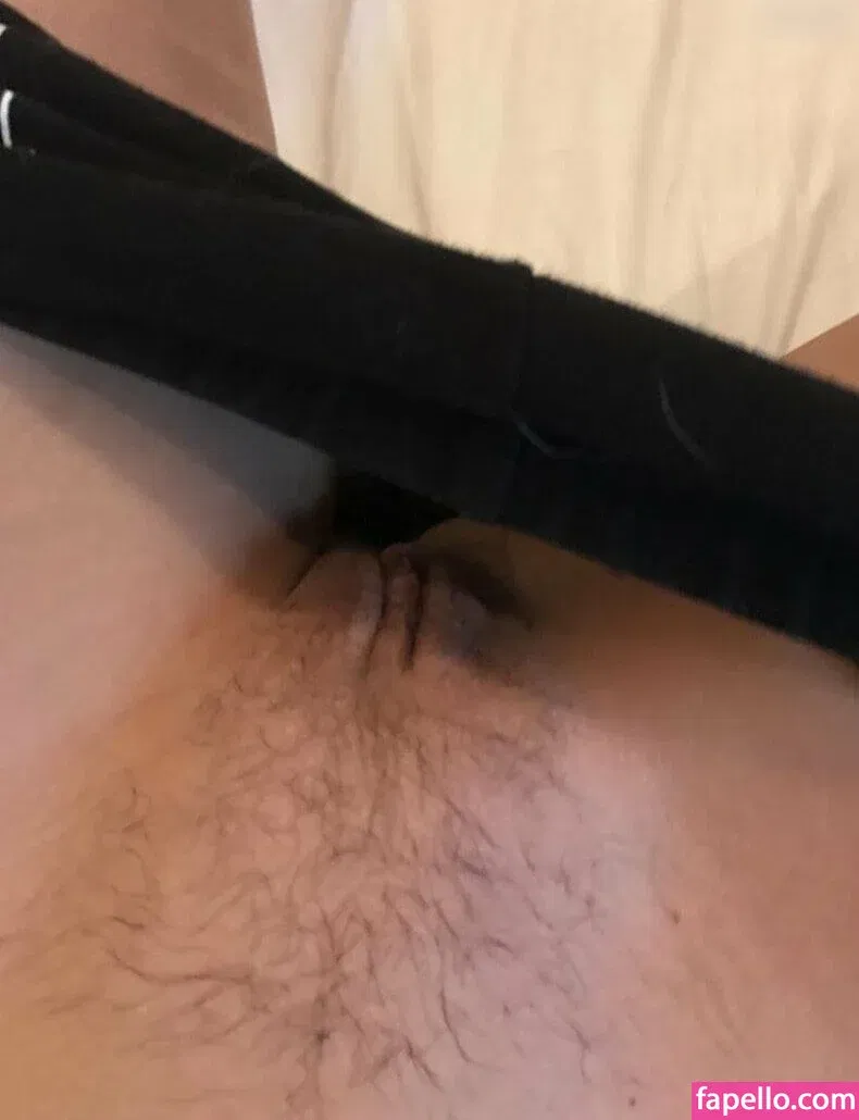 Kristen Strout Onlyfans Photo Gallery 