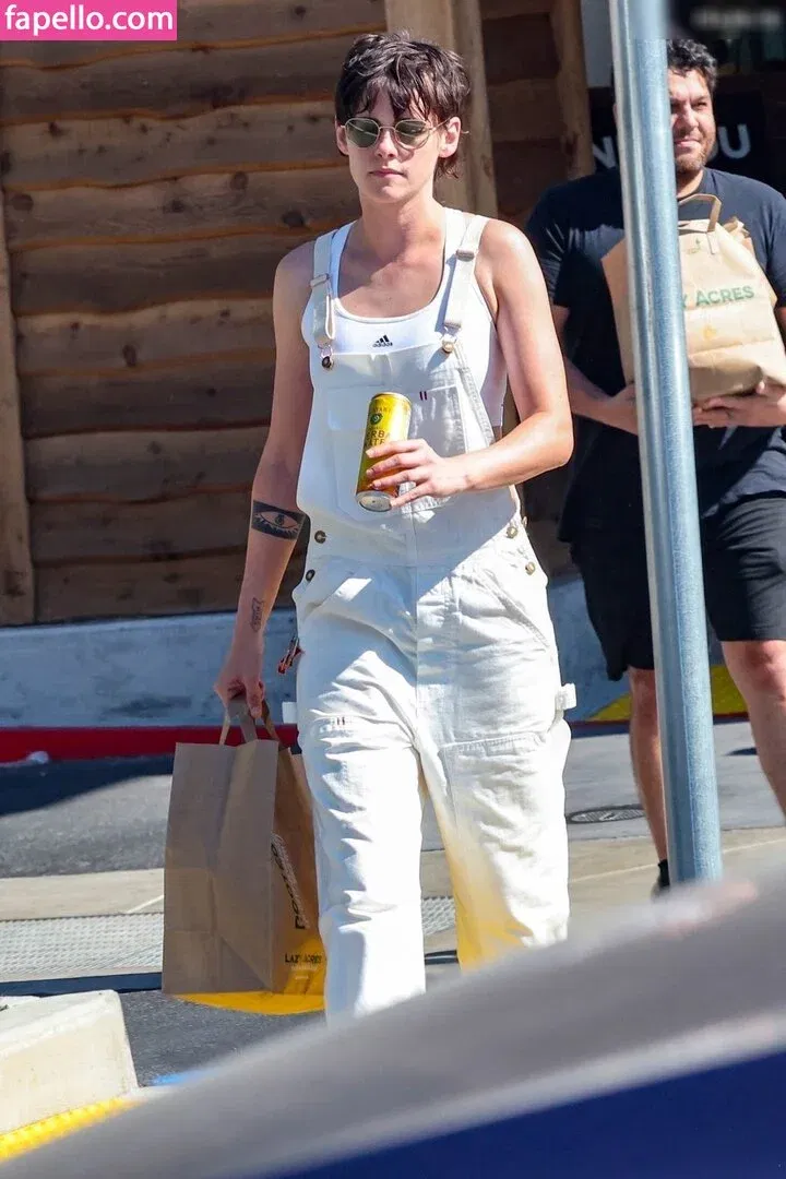 Kristen Strout Onlyfans Photo Gallery 