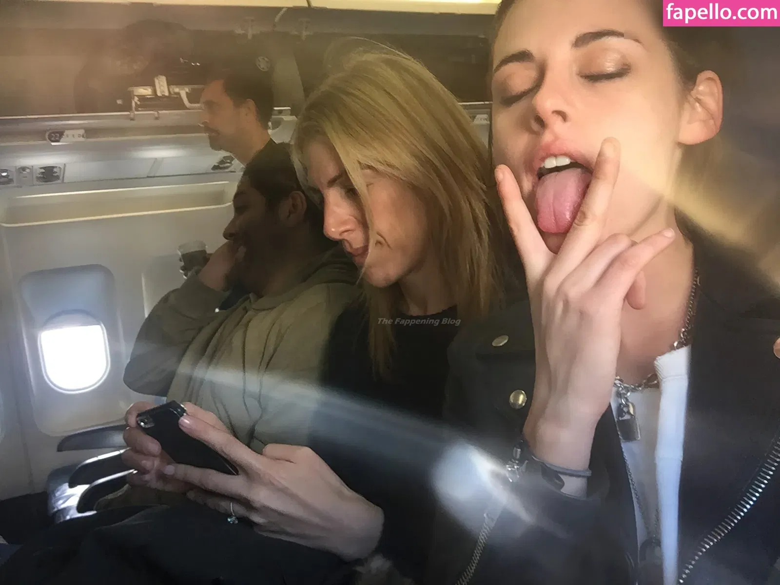 Kristen Strout Onlyfans Photo Gallery 