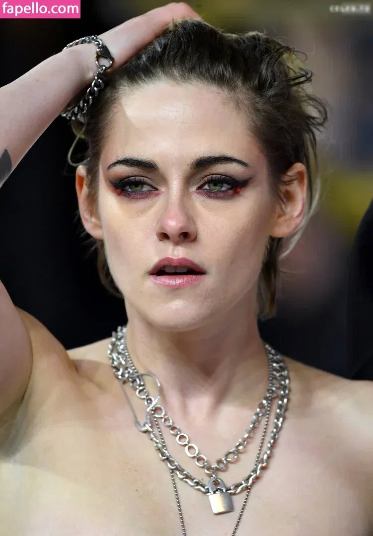 Kristen Strout Onlyfans Photo Gallery 