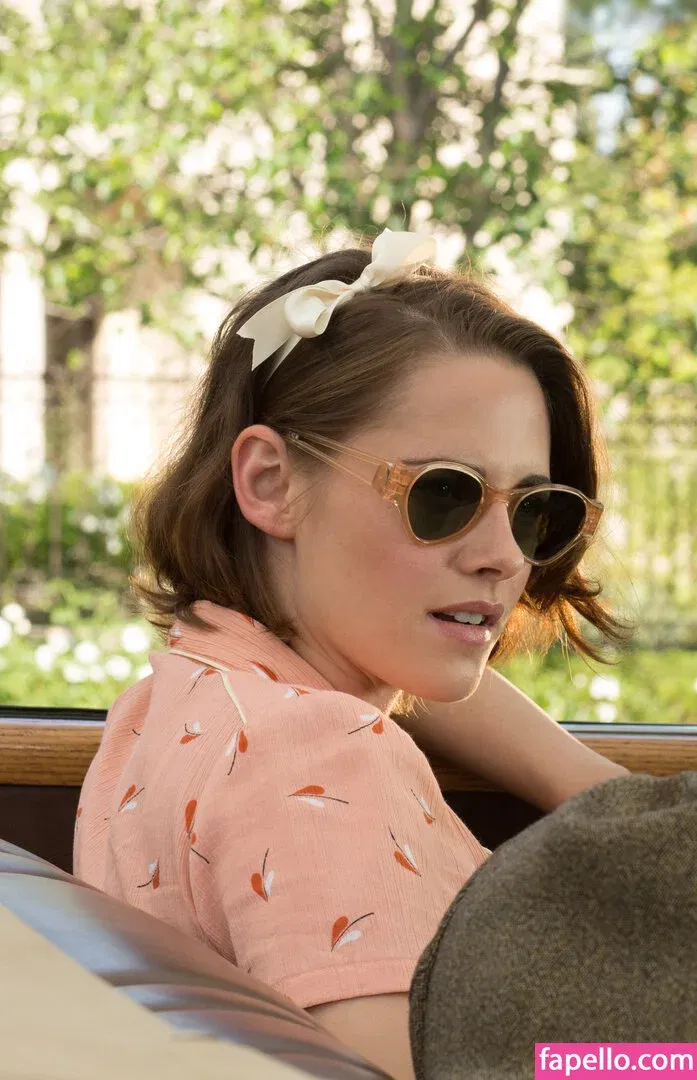 Kristen Strout Onlyfans Photo Gallery 