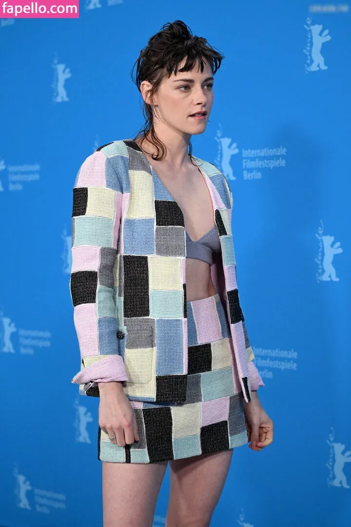 Kristen Strout Onlyfans Photo Gallery 