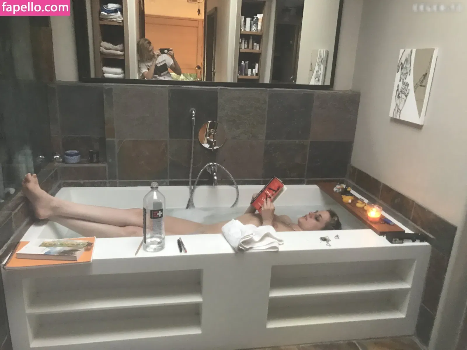 Kristen Strout Onlyfans Photo Gallery 