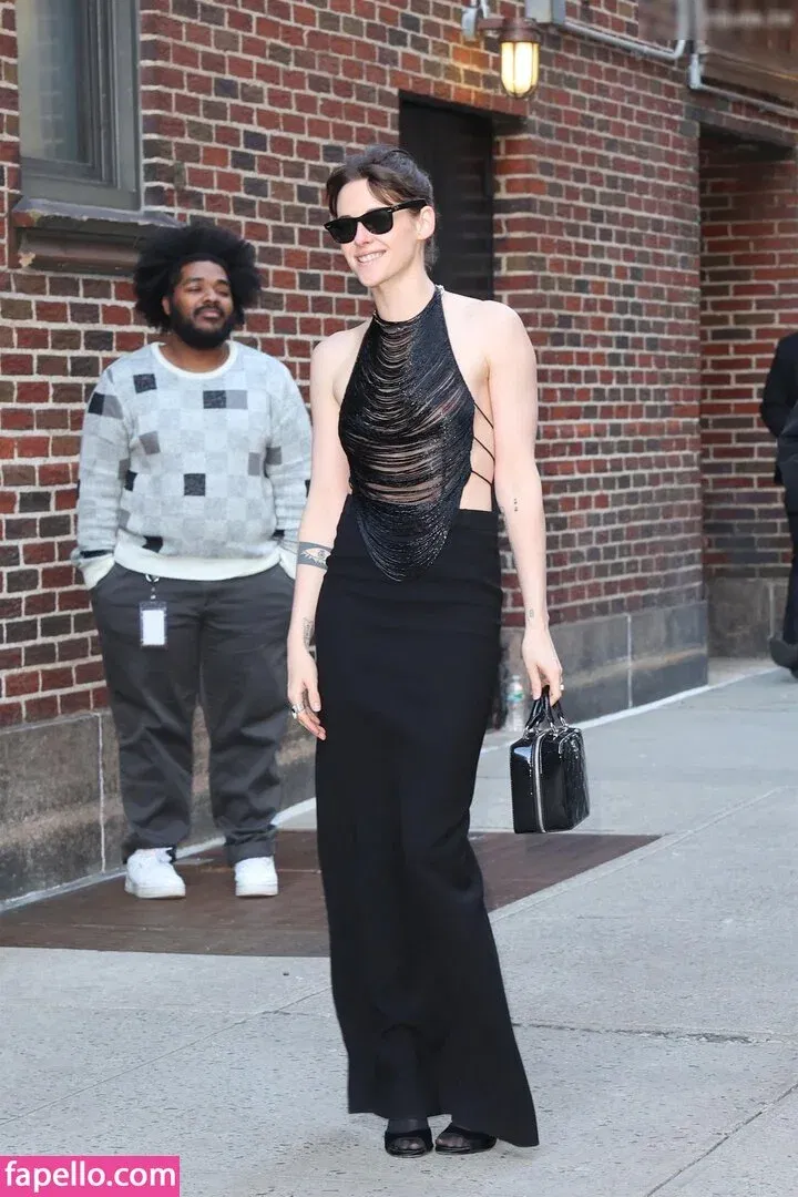 Kristen Strout Onlyfans Photo Gallery 