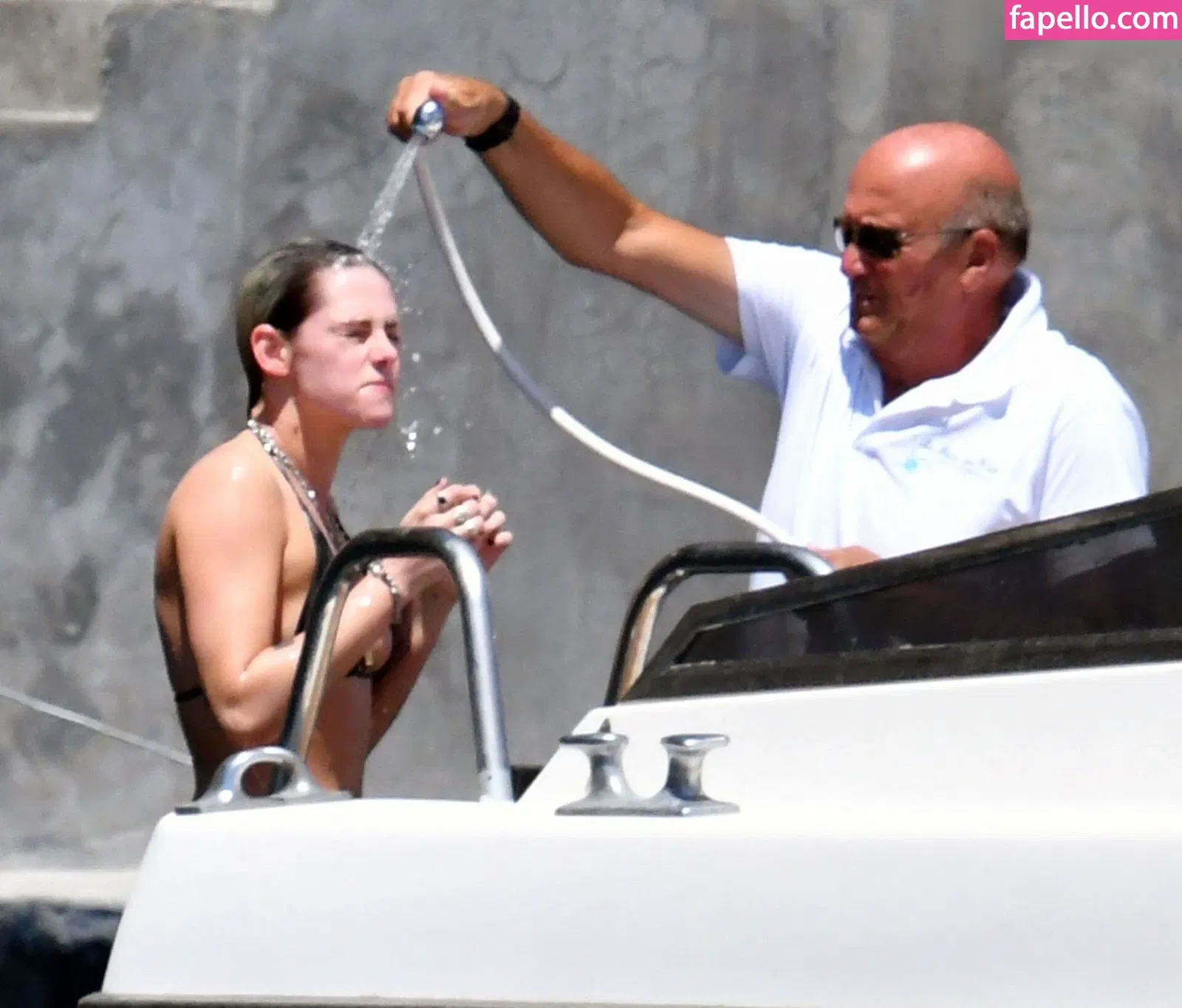 Kristen Strout Onlyfans Photo Gallery 