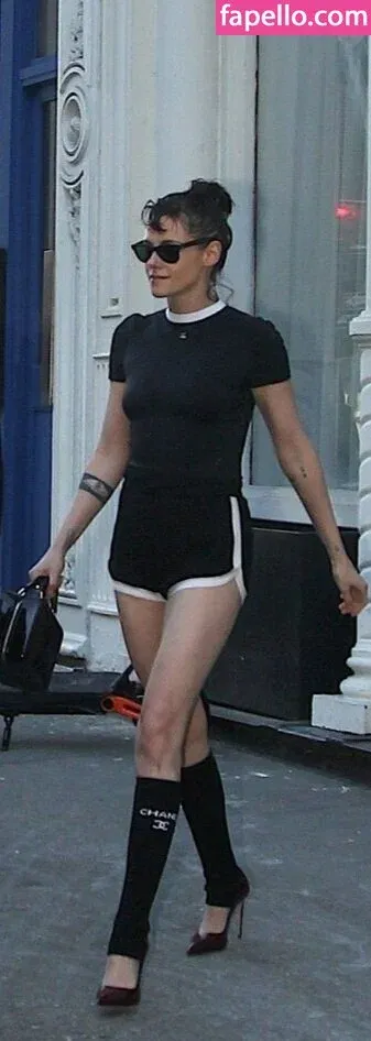 Kristen Strout Onlyfans Photo Gallery 