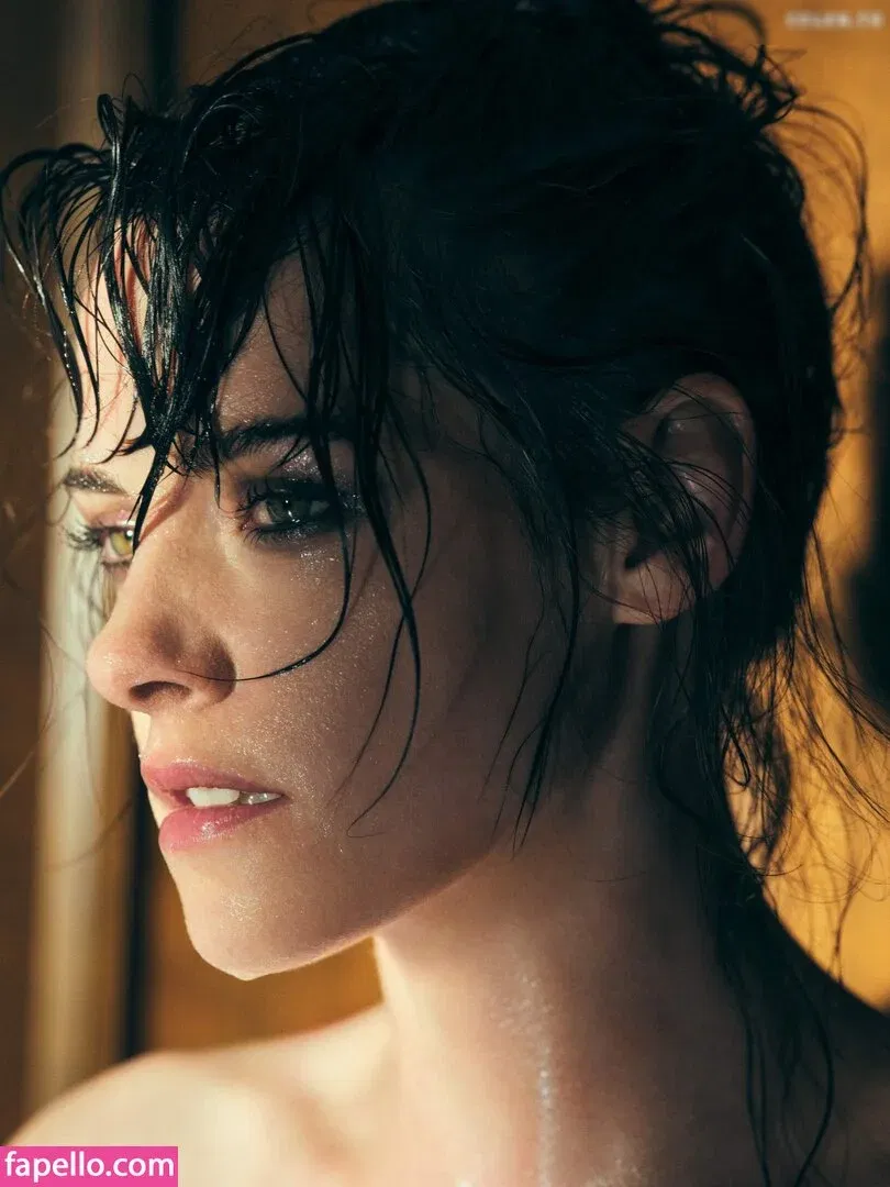 Kristen Strout Onlyfans Photo Gallery 