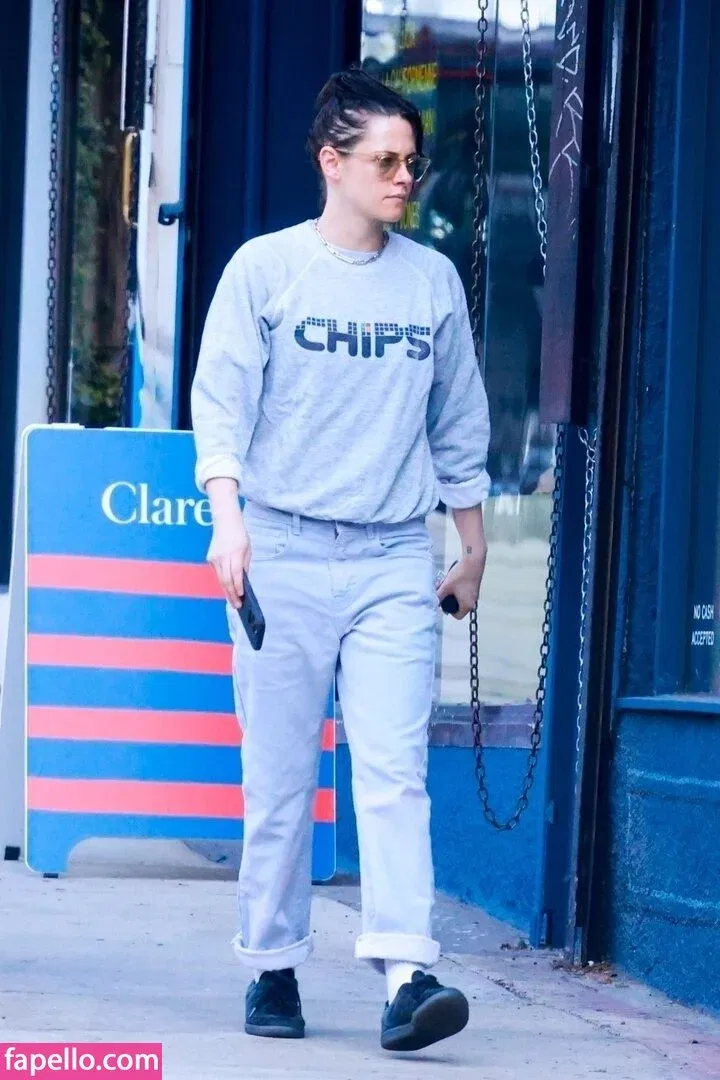 Kristen Strout Onlyfans Photo Gallery 