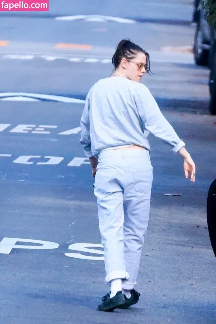 Kristen Strout Onlyfans Photo Gallery 