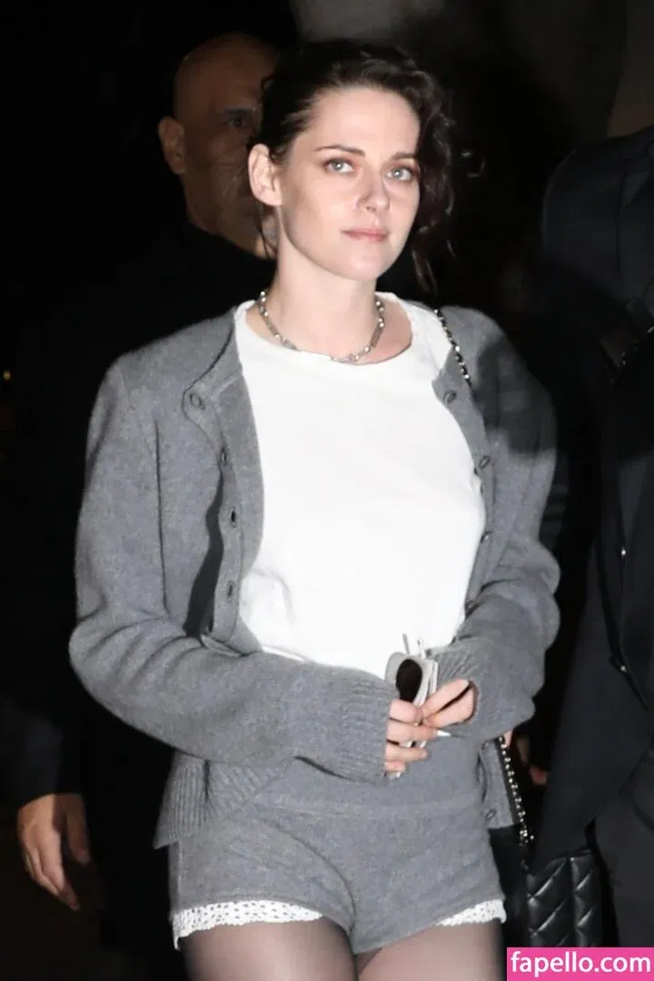 Kristen Strout Onlyfans Photo Gallery 