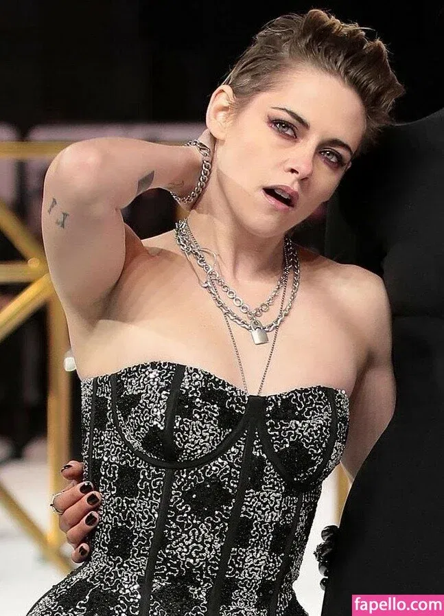 Kristen Strout Onlyfans Photo Gallery 