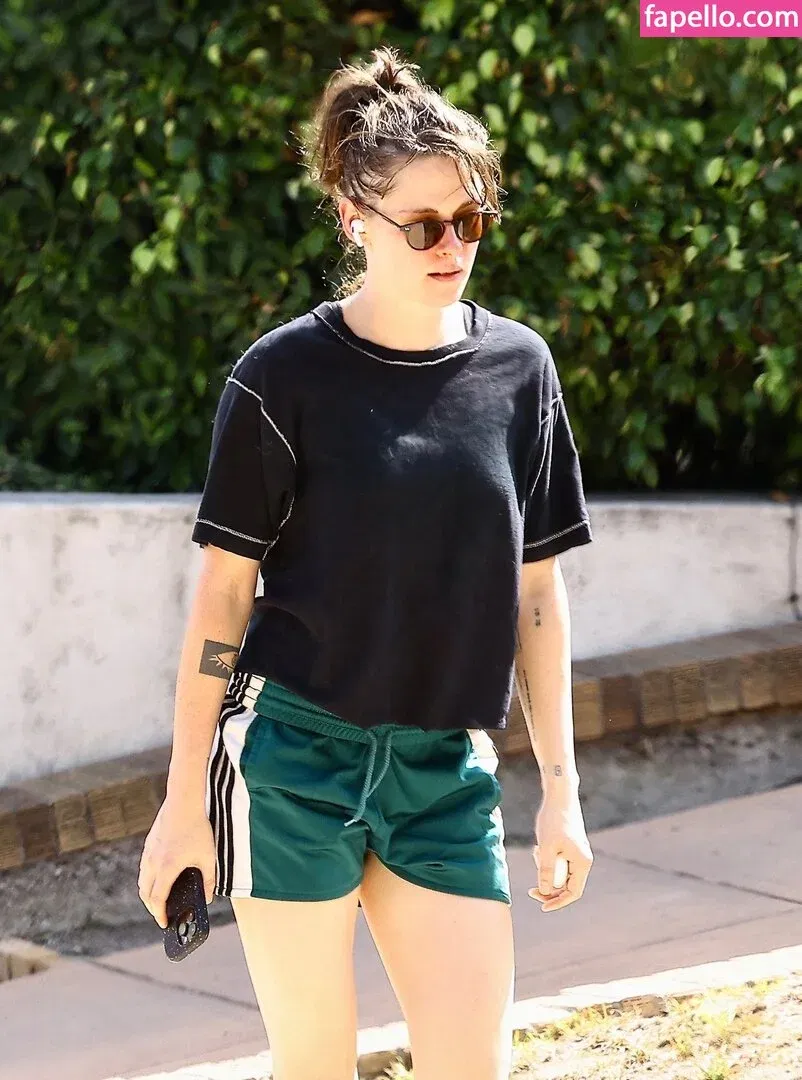 Kristen Strout Onlyfans Photo Gallery 