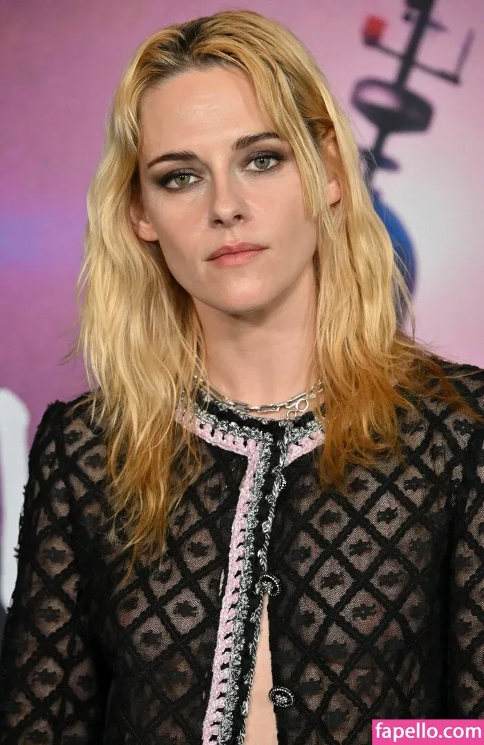 Kristen Strout Onlyfans Photo Gallery 