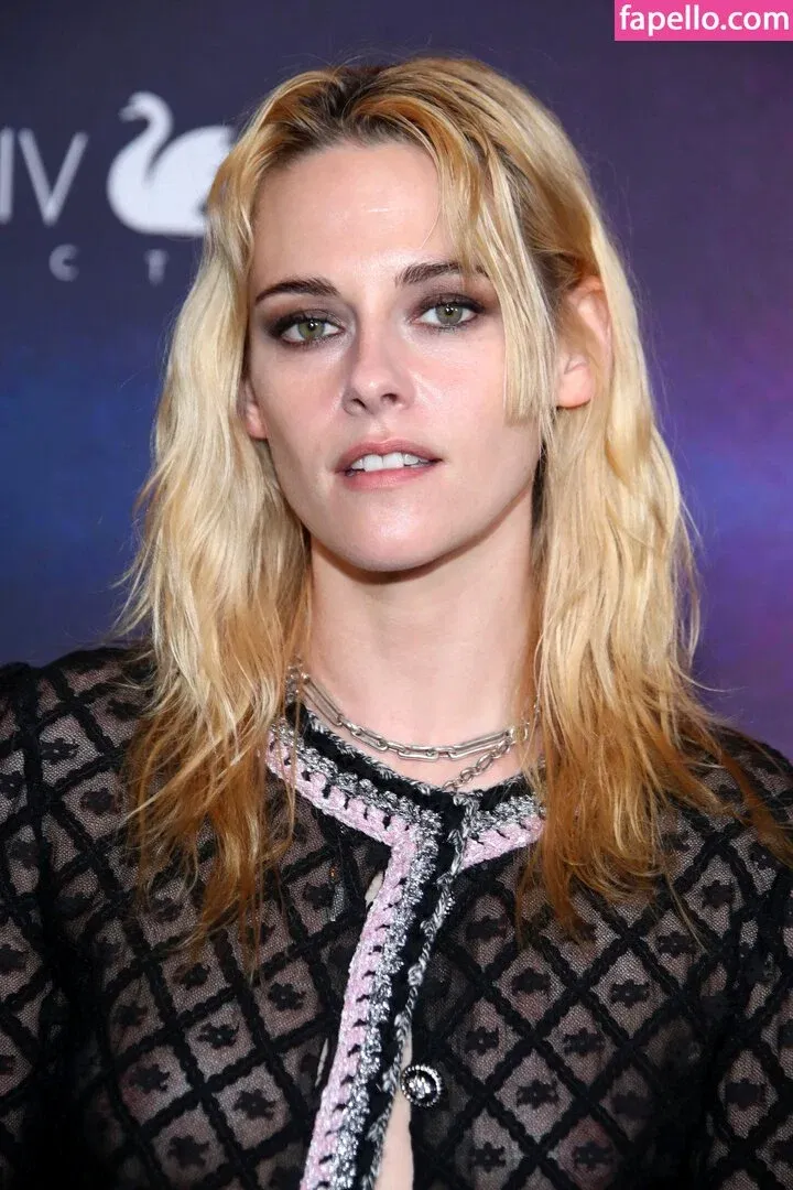 Kristen Strout Onlyfans Photo Gallery 