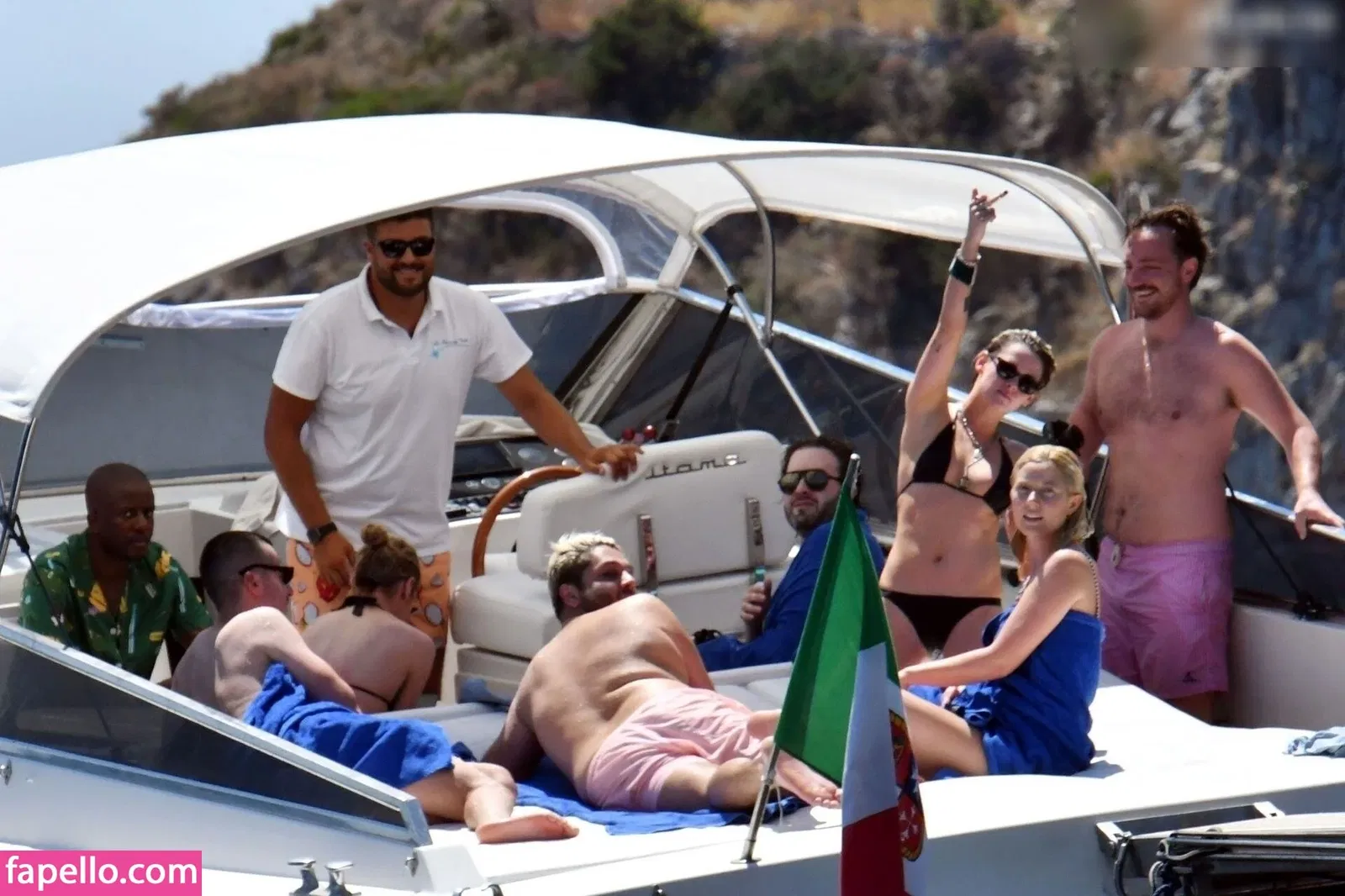 Kristen Strout Onlyfans Photo Gallery 