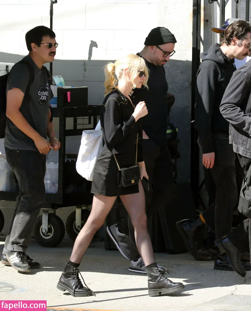 Kristen Strout Onlyfans Photo Gallery 