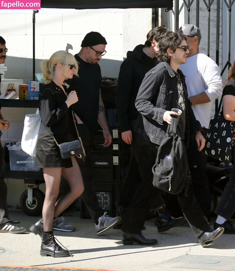 Kristen Strout Onlyfans Photo Gallery 