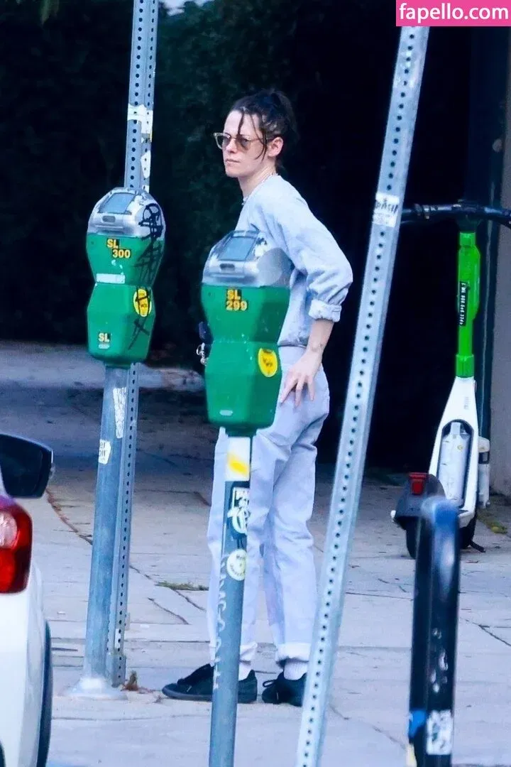 Kristen Strout Onlyfans Photo Gallery 