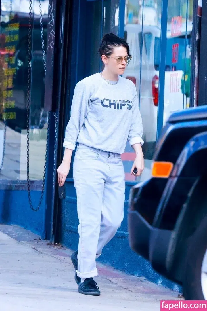 Kristen Strout Onlyfans Photo Gallery 