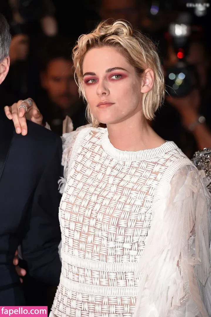 Kristen Strout Onlyfans Photo Gallery 