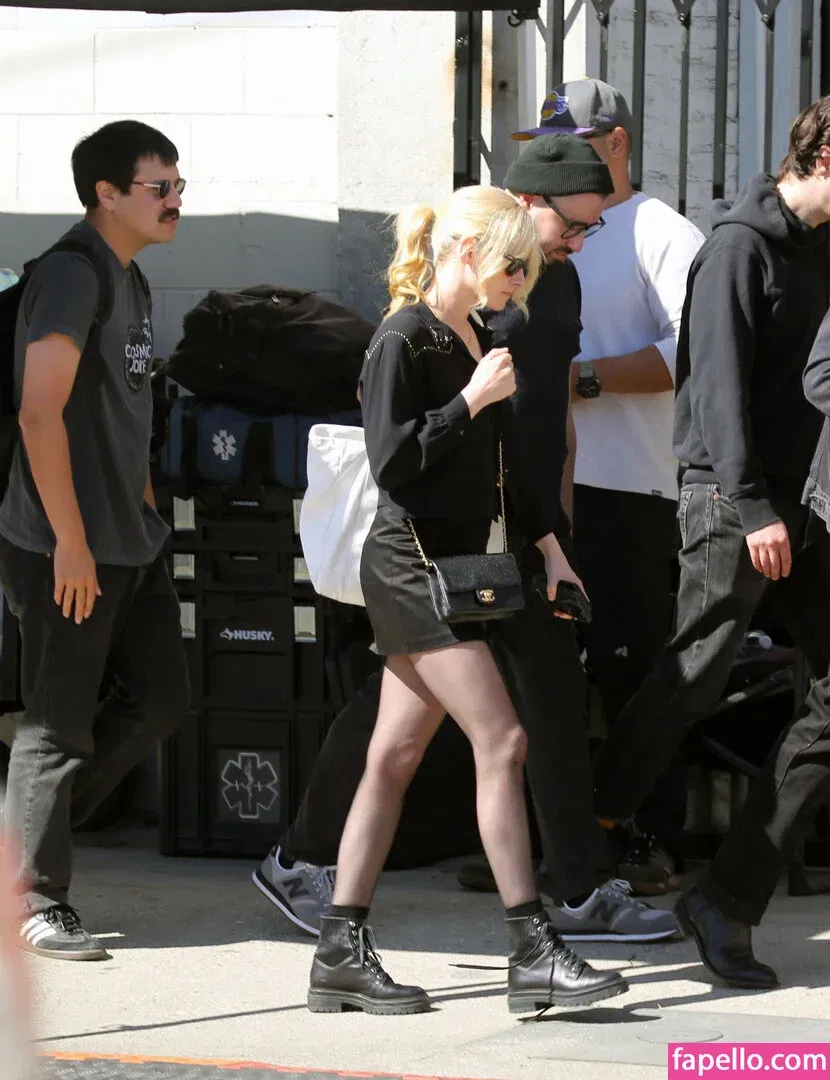 Kristen Strout Onlyfans Photo Gallery 