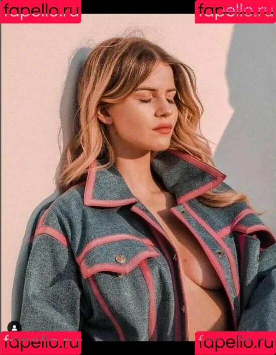 Sara Croce Onlyfans Photo Gallery 