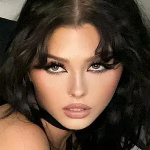 lolareyxo Onlyfans Photo Gallery 