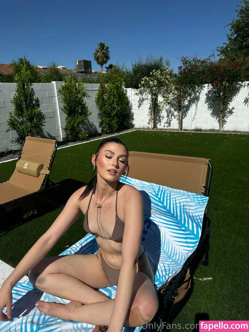 lolareyxo Onlyfans Photo Gallery 