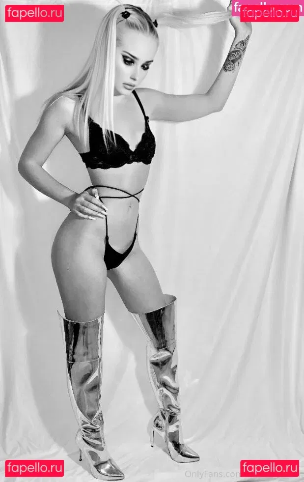 kendallmorr Onlyfans Photo Gallery 