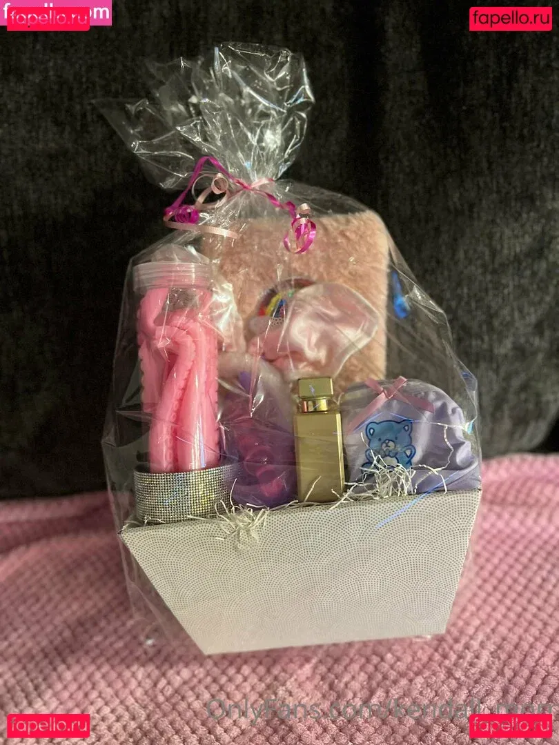 kendallmorr Onlyfans Photo Gallery 