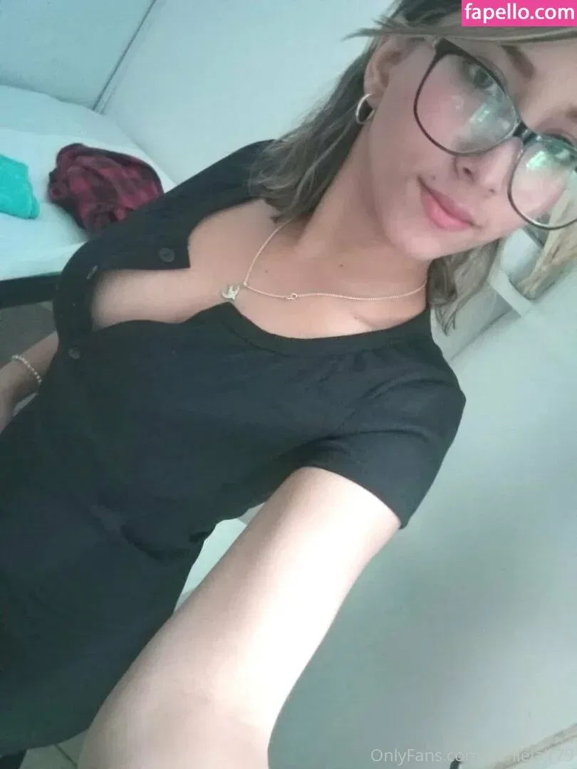 danielaoficial18 Onlyfans Photo Gallery 