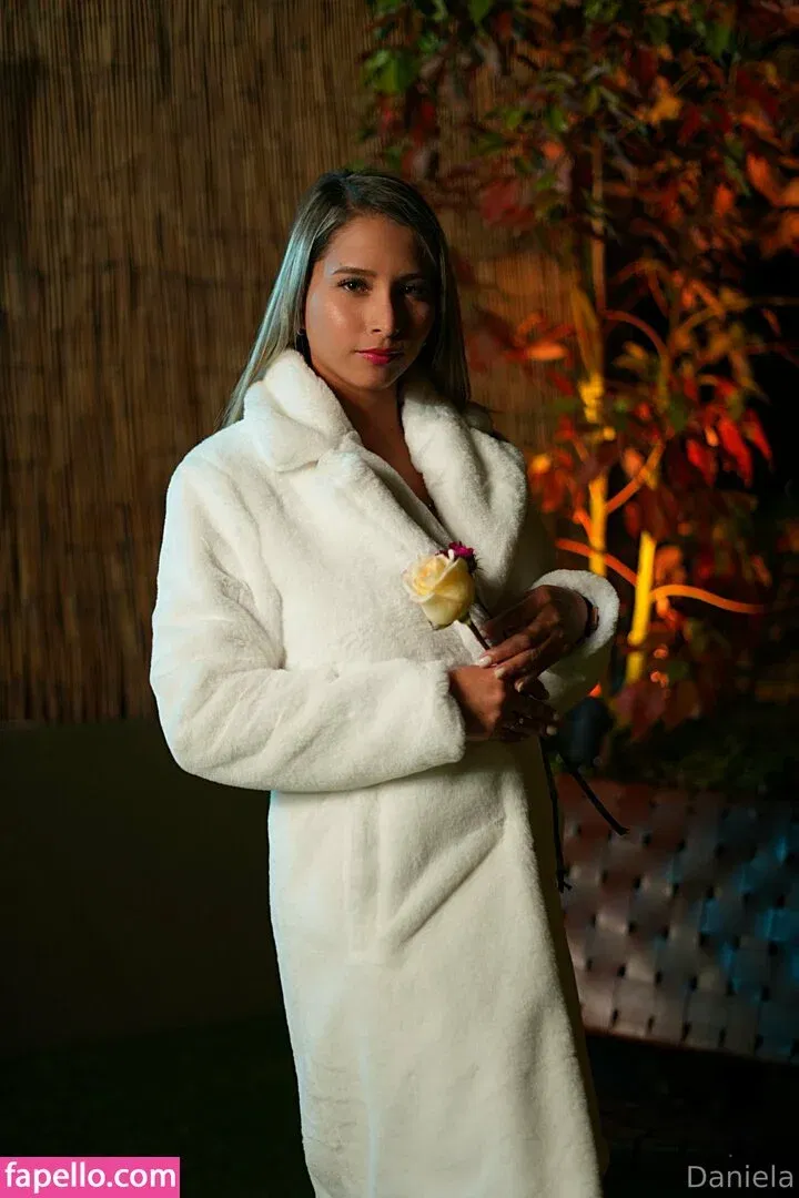 danielaoficial18 Onlyfans Photo Gallery 