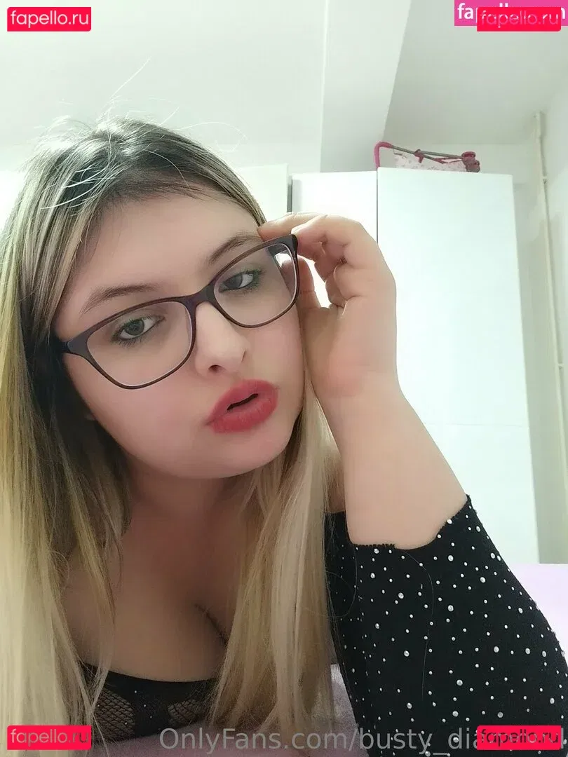 busty_diamond Onlyfans Photo Gallery 