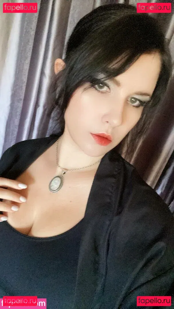 aiteaina Onlyfans Photo Gallery 