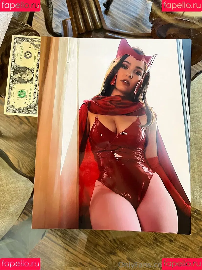 Mags.IRL Onlyfans Photo Gallery 