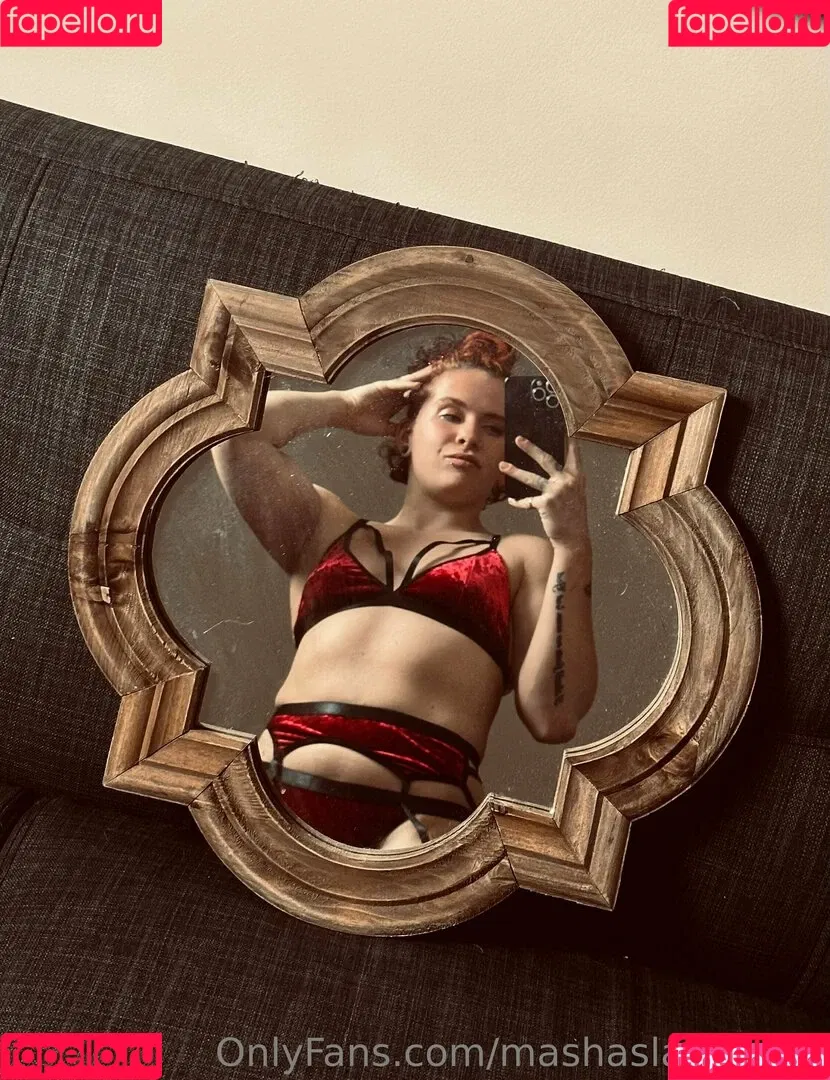 Masha Slamovich Onlyfans Photo Gallery 