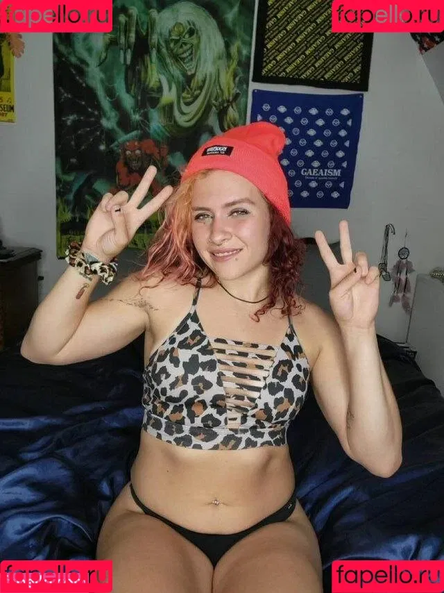 Masha Slamovich Onlyfans Photo Gallery 