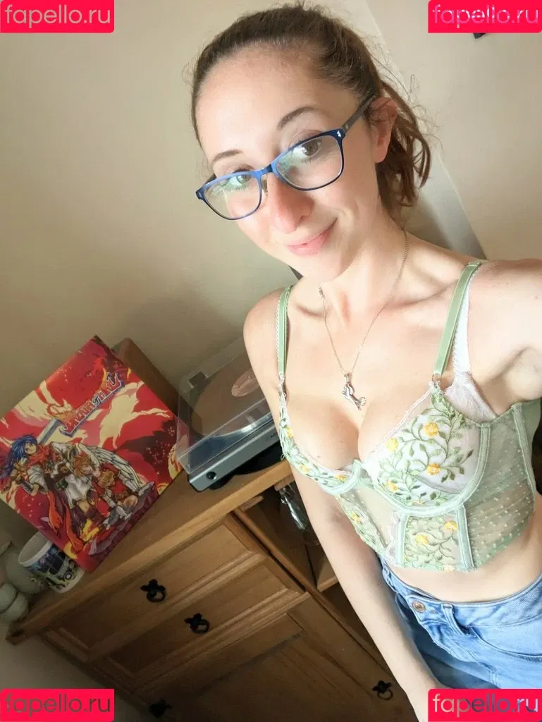 Ellie Hayden Onlyfans Photo Gallery 