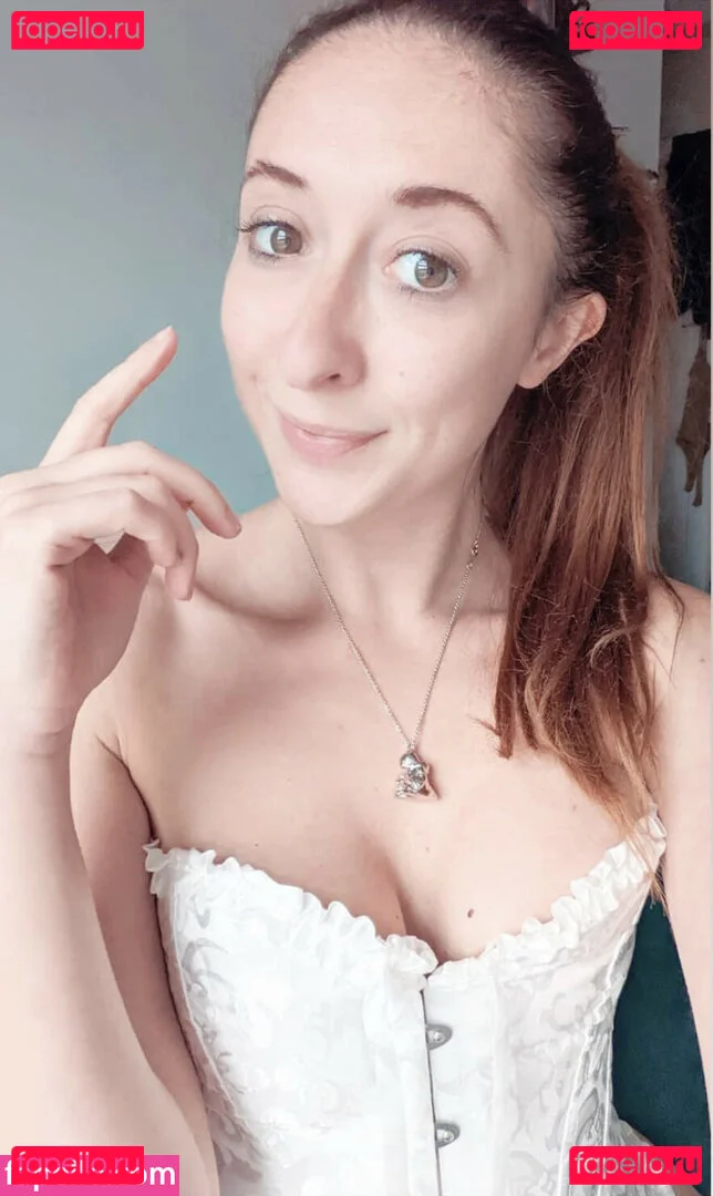 Ellie Hayden Onlyfans Photo Gallery 