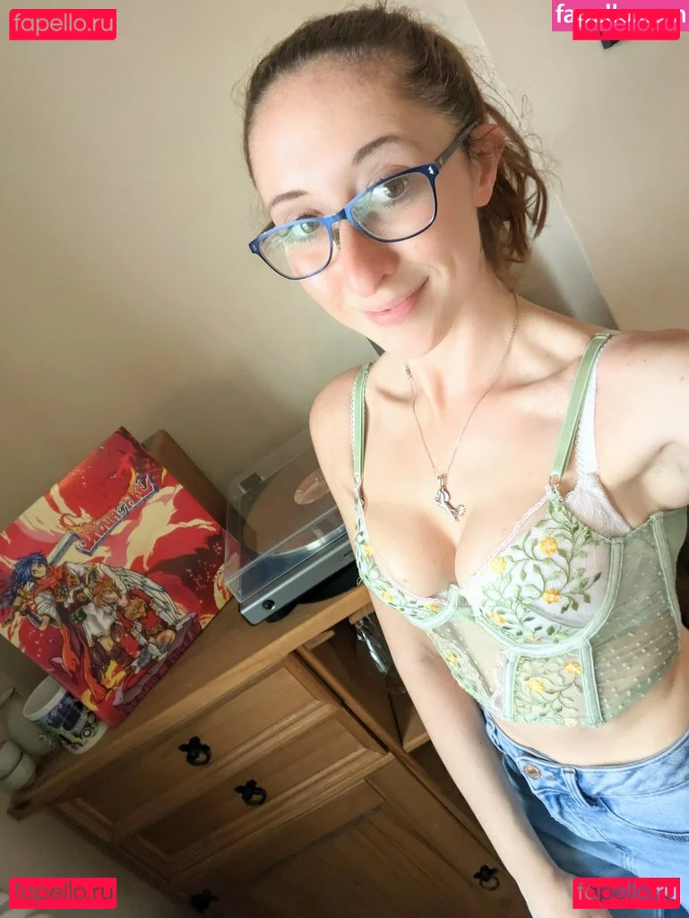 Ellie Hayden Onlyfans Photo Gallery 