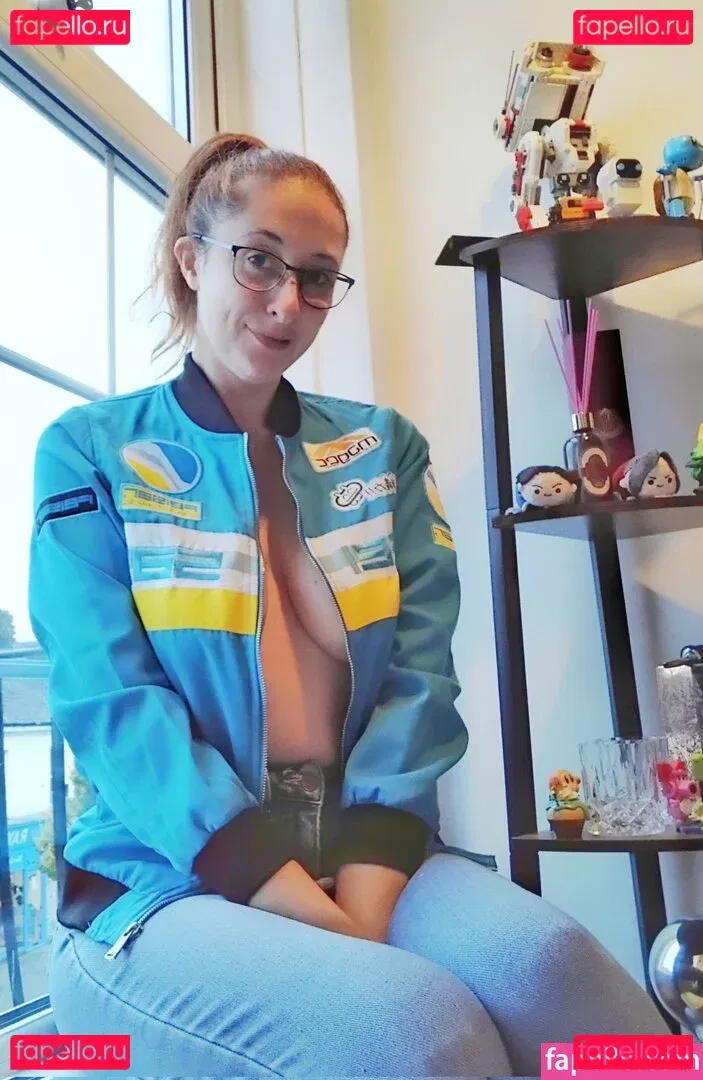 Ellie Hayden Onlyfans Photo Gallery 