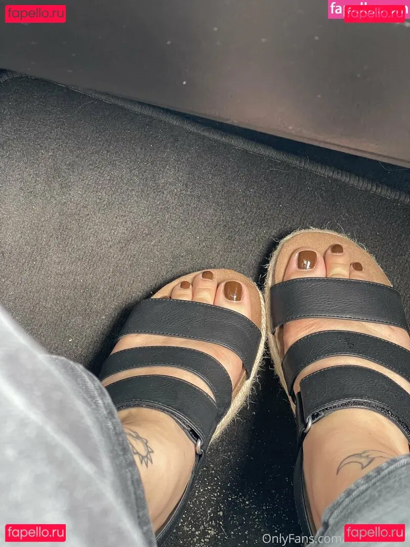 mulattogirl Onlyfans Photo Gallery 