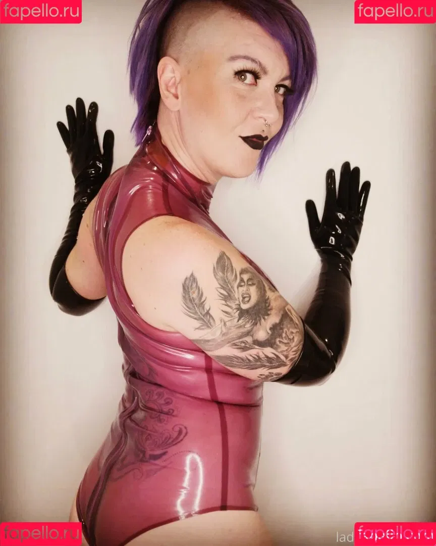 lady_valeskax Onlyfans Photo Gallery 