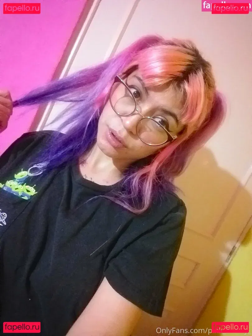 banajii Onlyfans Photo Gallery 